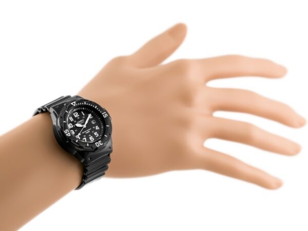pol_pl_ZEGAREK-DAMSKI-CASIO-LRW-200H-1BV-zd557b-9547_5