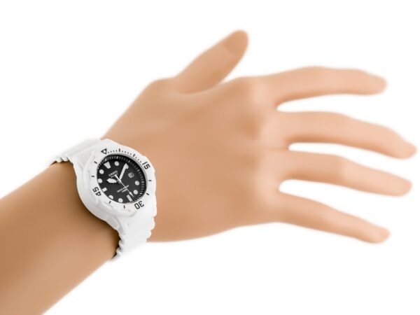 pol_pl_ZEGAREK-DAMSKI-CASIO-LRW-200H-1EV-zd557c-9548_6